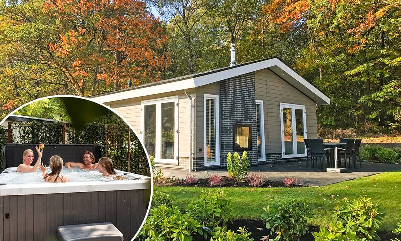 Recreatiepark Beekbergen — Leijhoeve 6 personen Wellness (Spa) in Beekbergen, Veluwe