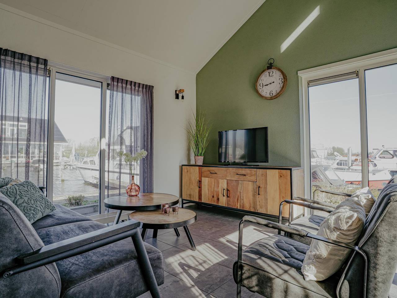 Angepasstes Haus in schöner Lage mit Seeblick in Uitgeest, Noord-Holland - Nordseeküste