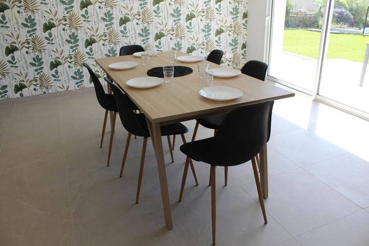 Location de vacances pour 8 personnes, avec terrasse et jardin, animaux acceptés à Tirepied - 2