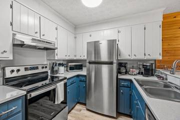 Vacation Rental for 6 Guests in Gatlinburg, Sevier County, Picture 4