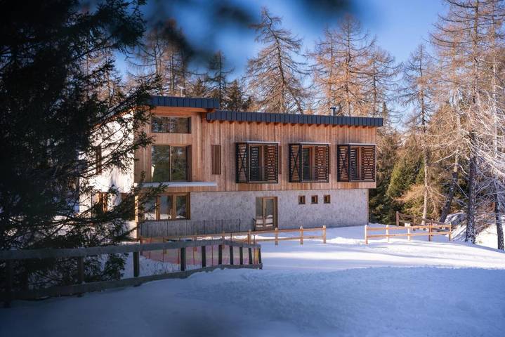 Chambre d’hôte pour 2 personnes, avec vue et jardin, animaux acceptés à Cavareno