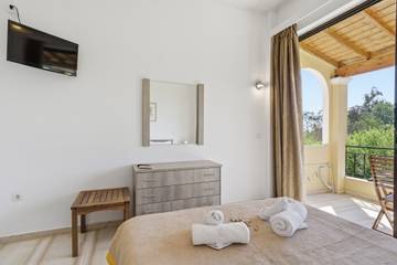 Studio voor 2 Personen in Corfu, Griekenland, Afbeelding 3