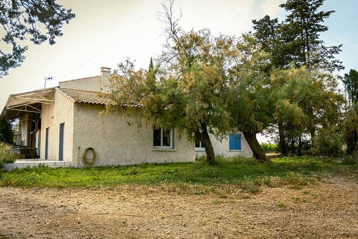 Maison de vacances pour 6 personnes, avec jardin, animaux acceptés en Camargue