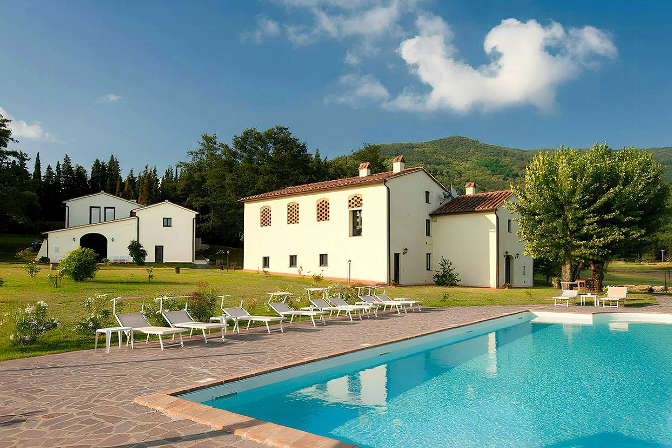 Apartamento entero, Histórica granja toscana con lago privado in Montemurlo, Provincia de Prato