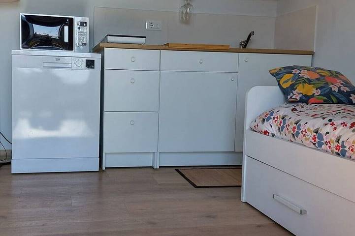 Ferienwohnung für 3 Personen, mit Terrasse in Terracina - 2