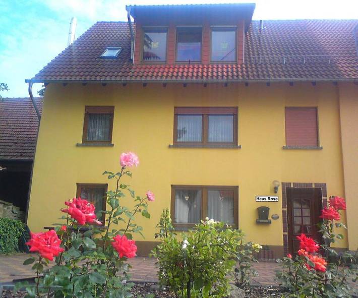 Appartement de vacances entier, Appartement, douche et baignoire, Wc, 1 chambre in Desloch, Plateau du Palatinat