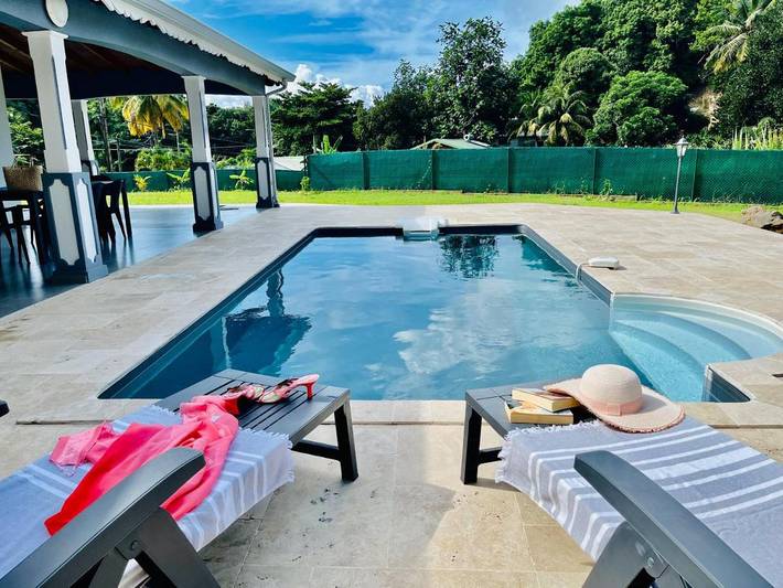 Villa für 5 Personen, mit Pool und Ausblick sowie Garten - 1