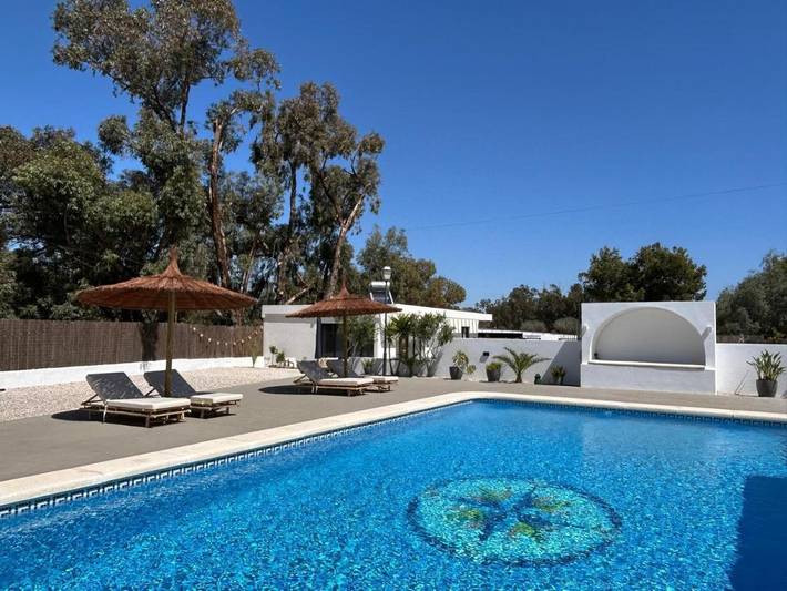 Casa rural para 4 personas, con vistas además de piscina y jardín en Santa Pola - 3