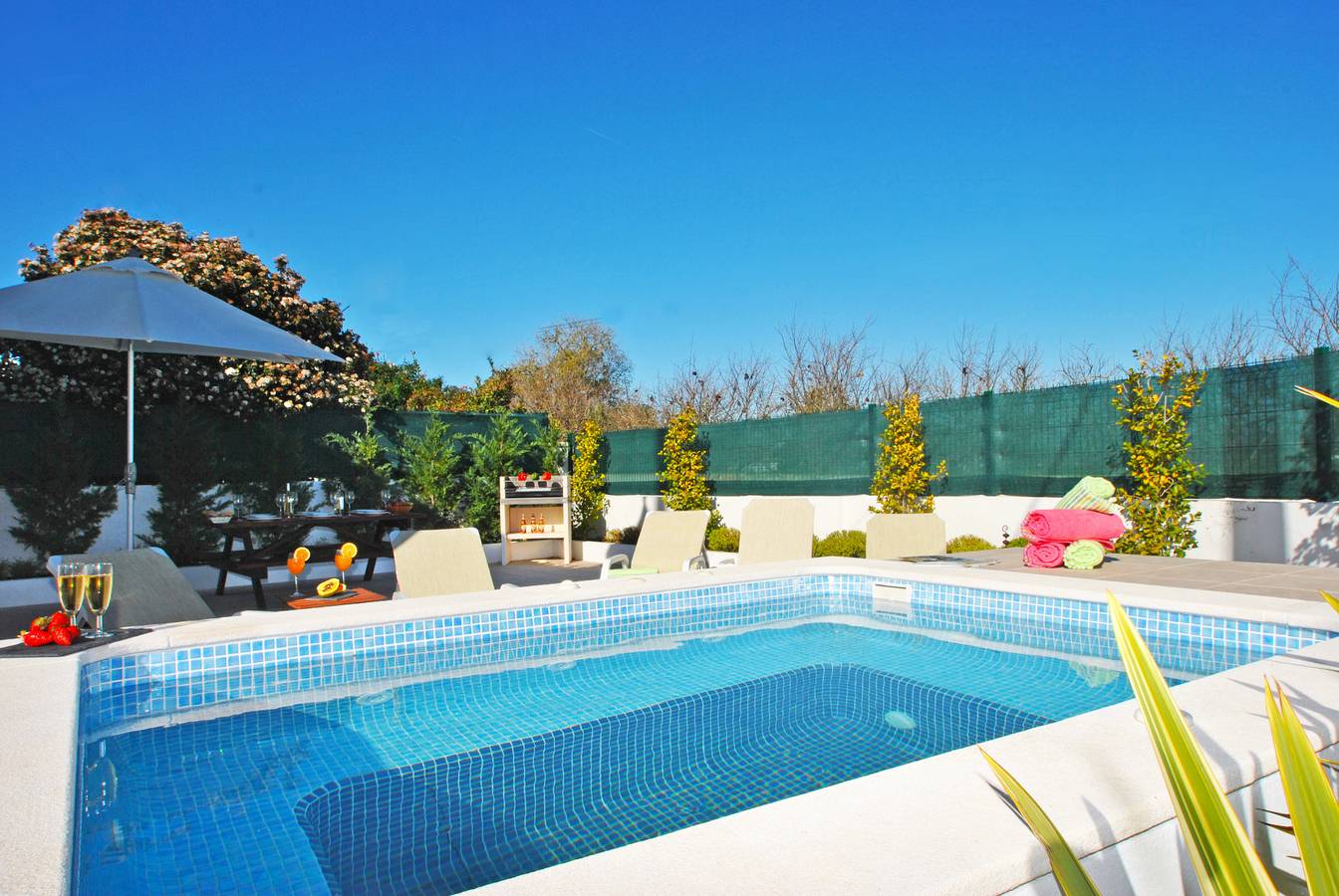Villa Caicco in Lagos, Faro Distrikt