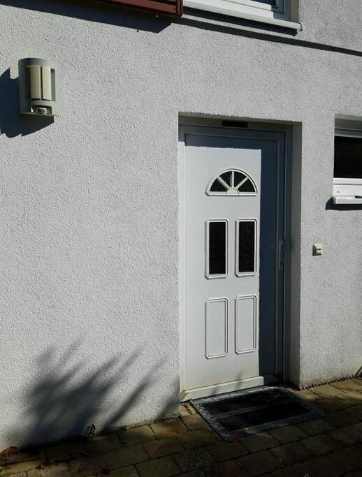 Ganze Wohnung, One-Bedroom Apartment in Hechingen, Neckar-Alb