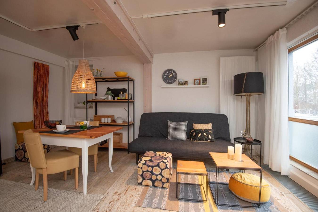 Entire apartment, Apartment 'Ferienwohnung Eliese in Suhl' with Private Terrace, Private Garden and Wi-Fi in Suhl, Rennsteig