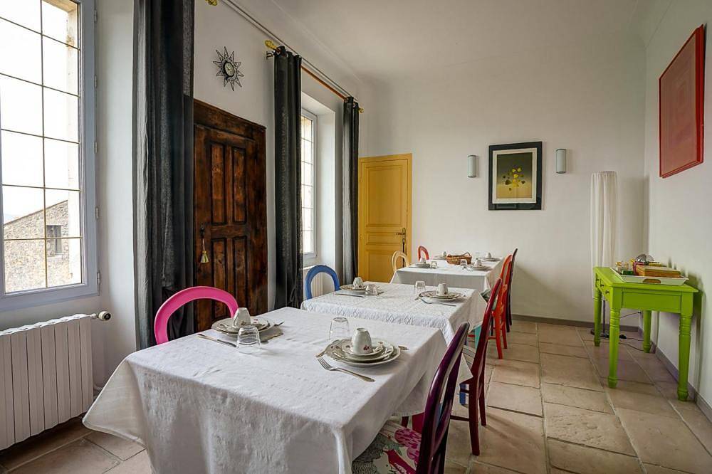 Double Room with Balcony in Lauris, Parc naturel régional du Luberon