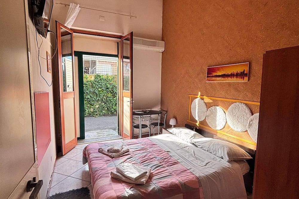 Refuge of Stazzo Holiday home for groups 20 people in Acireale, Catania Provinz