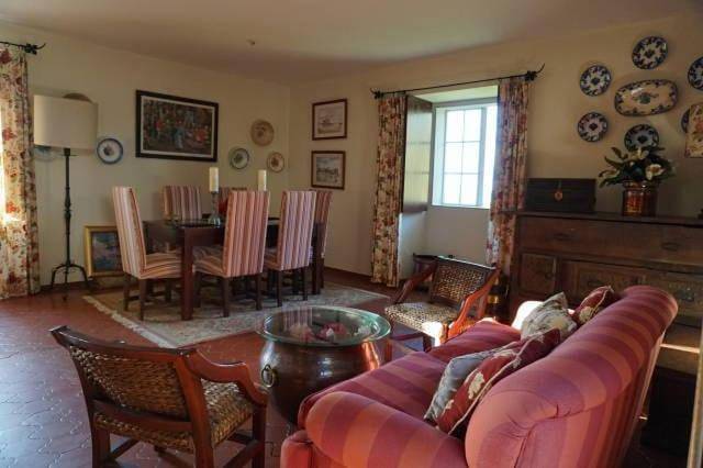 Holiday home for 12 people, with balcony and view as well as garden and pool - 1
