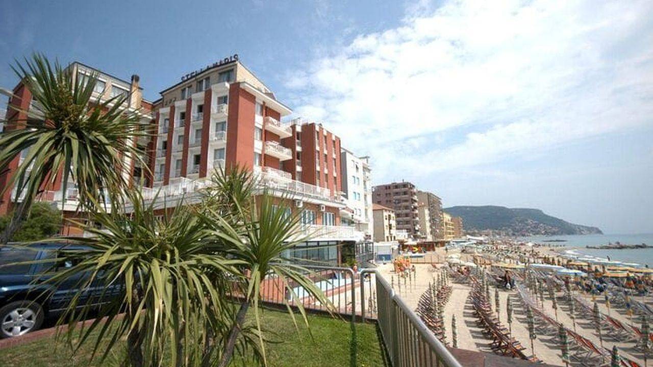 Entire holiday apartment, Ferienwohnung für 3 Personen (28 m²) in Pietra Ligure in Pietra Ligure, Pietra Ligure Municipality