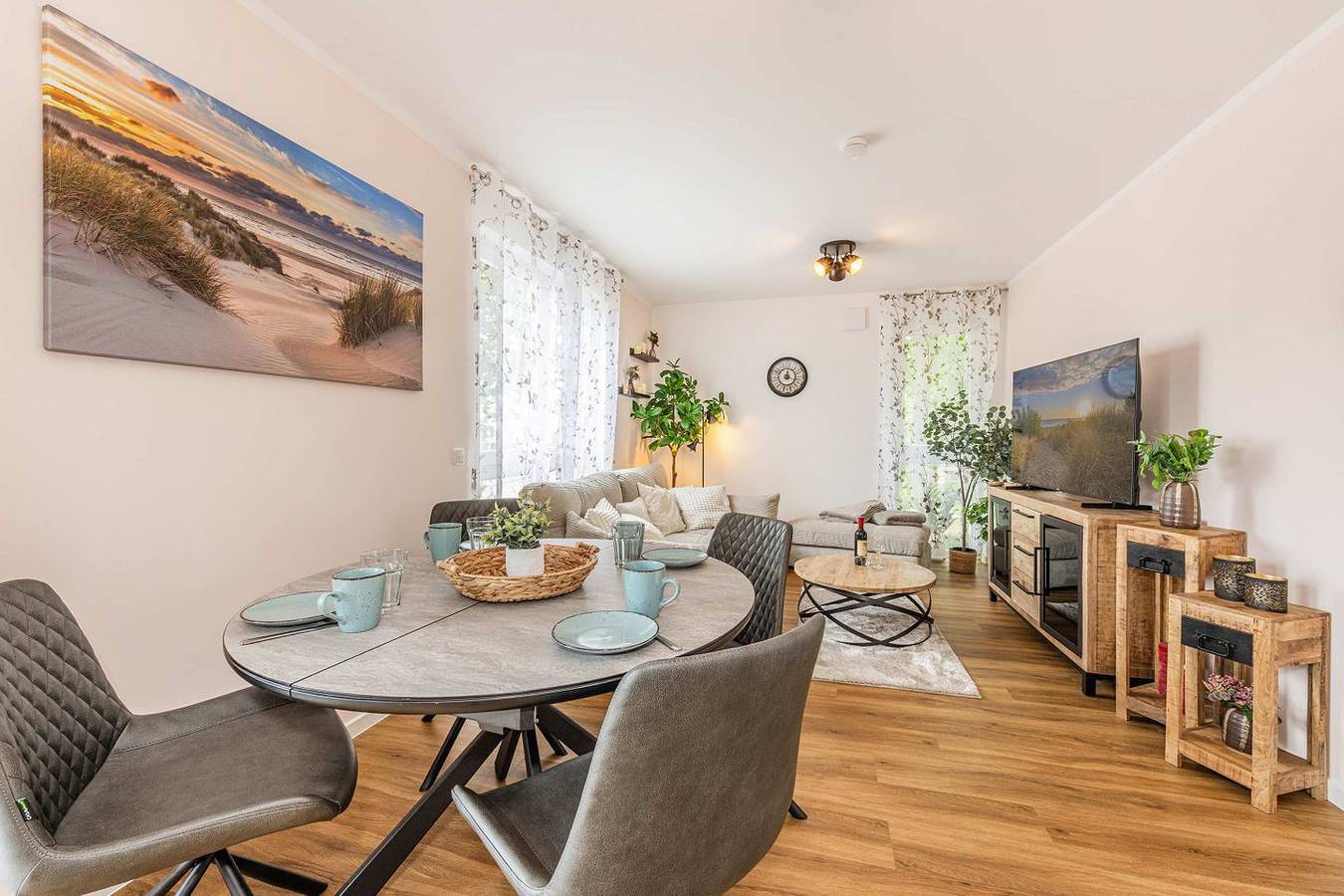 Ganze Wohnung, Moderne Ferienwohnung Ostseetraum mit Balkon – nur 800 m zum Strand in Kölpinsee, Loddin
