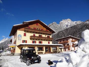 Hôtel pour 4 personnes, avec jardin à Auronzo di Cadore