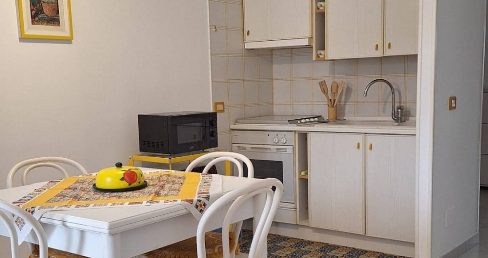 Ferienhaus 'Concettina' mit Bergblick, Balkon und Klimaanlage in San Vito Lo Capo, Trapani Provinz