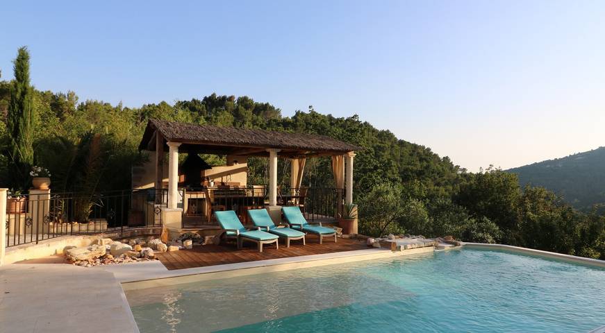 Location de vacances pour 10 personnes, avec jardin à Seillans - 4