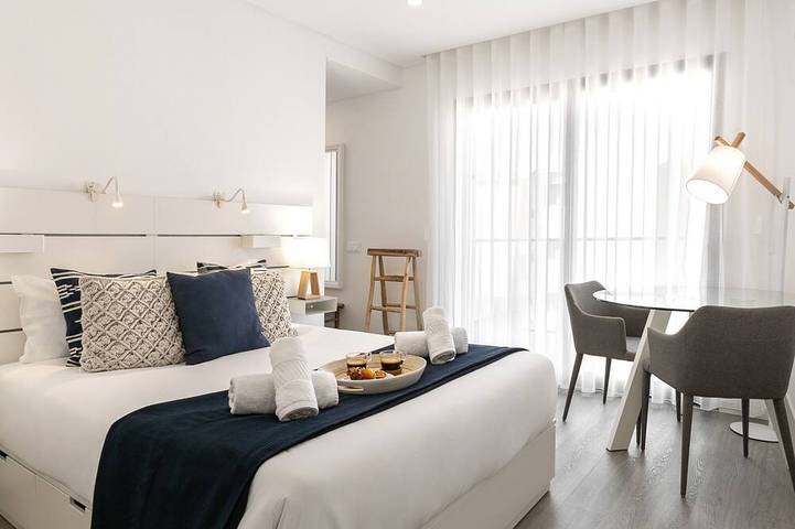 Holiday apartment for 7 people, with pool and garden as well as balcony - 1