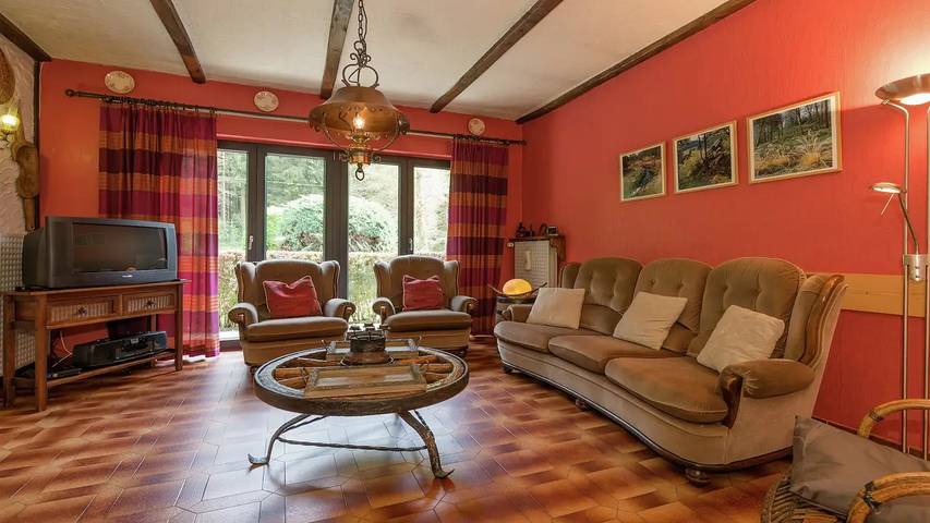 Location de vacances pour 8 personnes, avec jardin à Waimes
