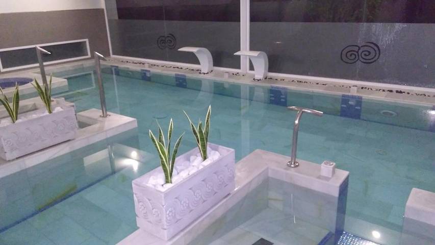 Parc de vacances pour 7 personnes, avec jacuzzi et jardin ainsi que sauna et piscine, adapté aux familles à Ciudad Real - 3