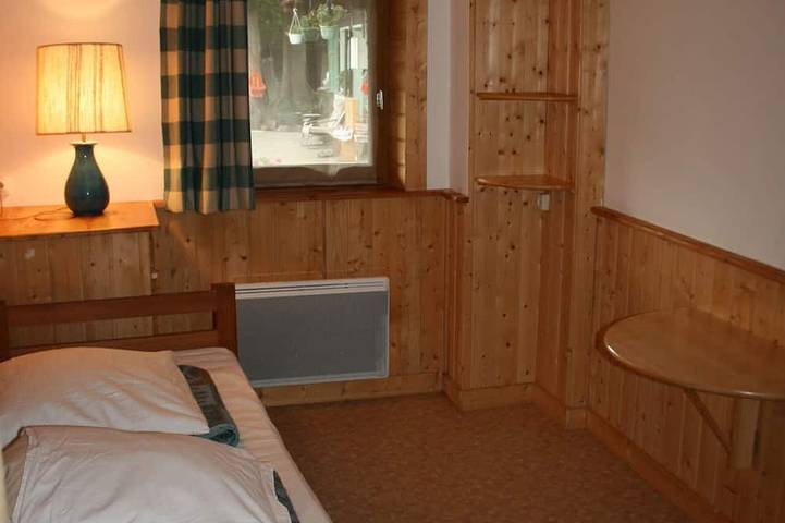 Chalet restauré du XVIIIè s, calme et convivialité à 5 km des stations in Fontcouverte-la-Toussuire, Région de Saint-Jean-de-Maurienne