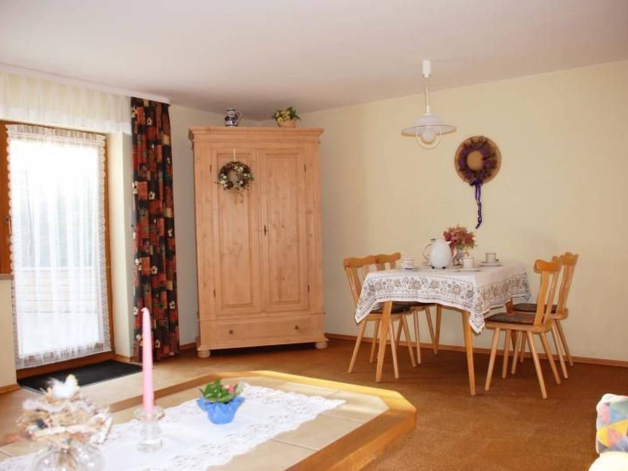 Ganze Wohnung, Komfortable Ferienwohnung in Ebensfeld in Ebensfeld, Oberes Maintal - Coburger Land