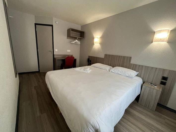 Hôtel pour 2 personnes, avec terrasse à Figeac - 4