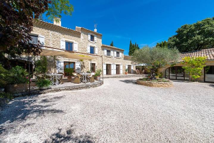 Location de vacances pour 2 personnes, avec jardin ainsi que terrasse et piscine à Montségur-sur-Lauzon - 3