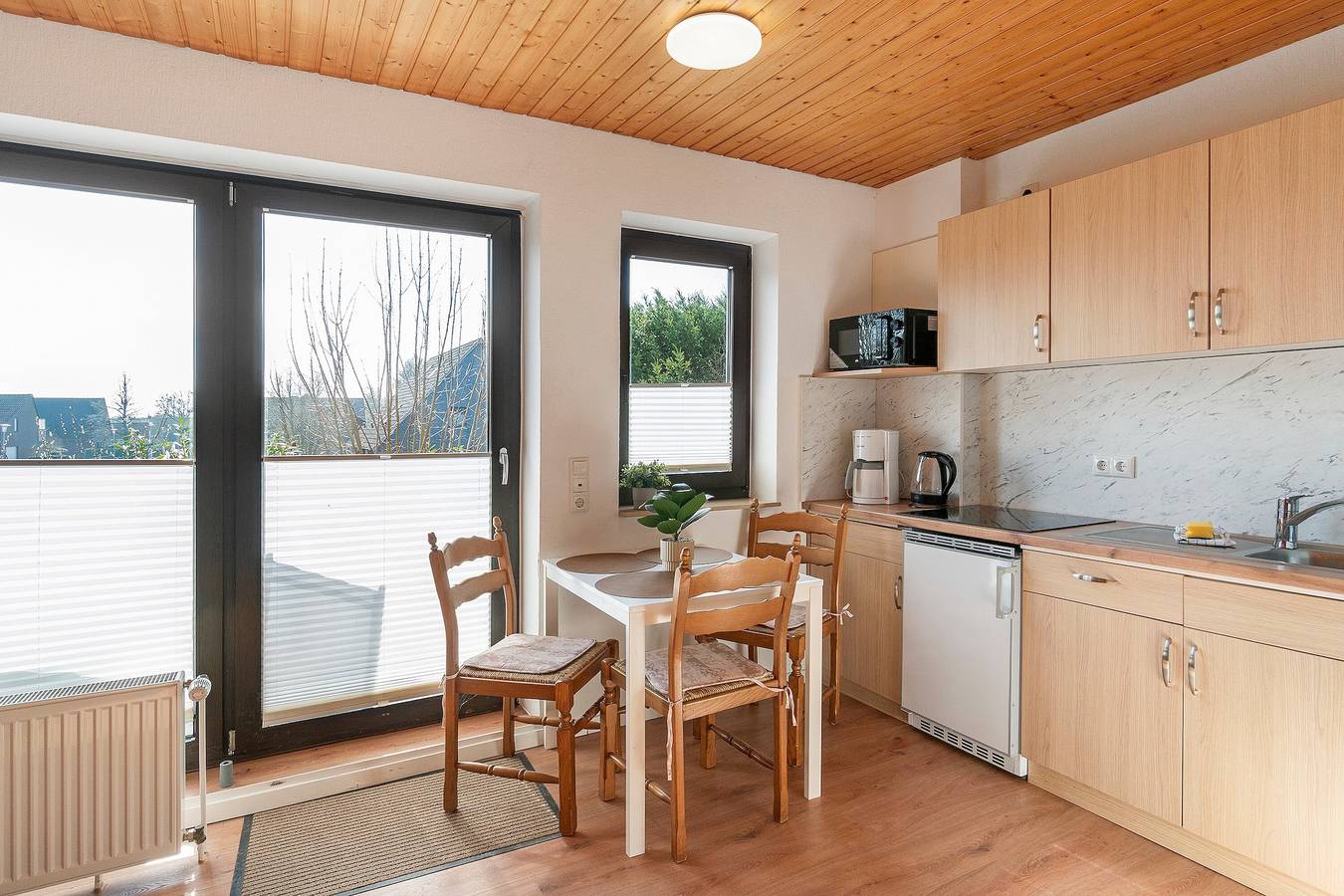 Ganze Wohnung, Ferienwohnung 4 mit Gemeinschaftsgarten, Balkon und Wlan in Schillig, Wangerland