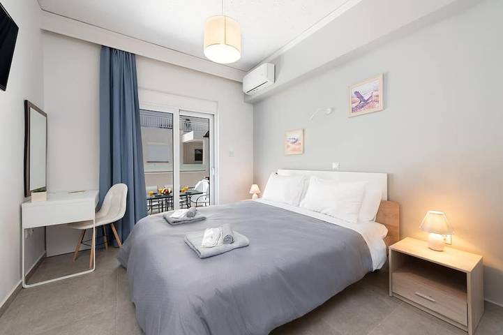 Ganze Wohnung, Rhodes Rose flat with garden and jacuzzi in Rhodos Stadt, Rhodos
