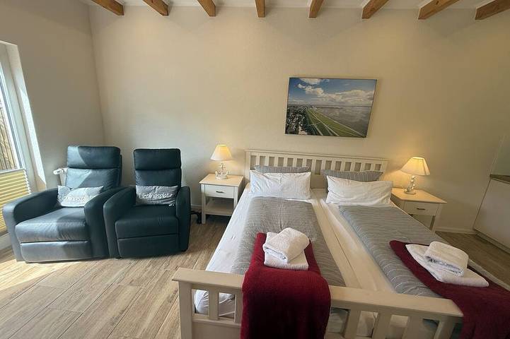 Ganze Wohnung, Wohnung Am Oland 11 hinten in Büsum, Kreis Dithmarschen