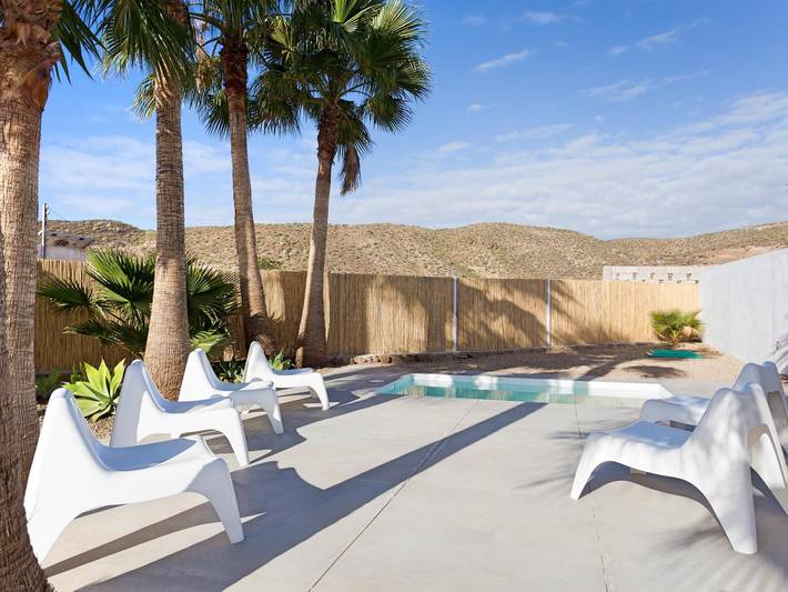 Casa rural con piscina para 6 personas, con piscina y jardín en Canarias - 2