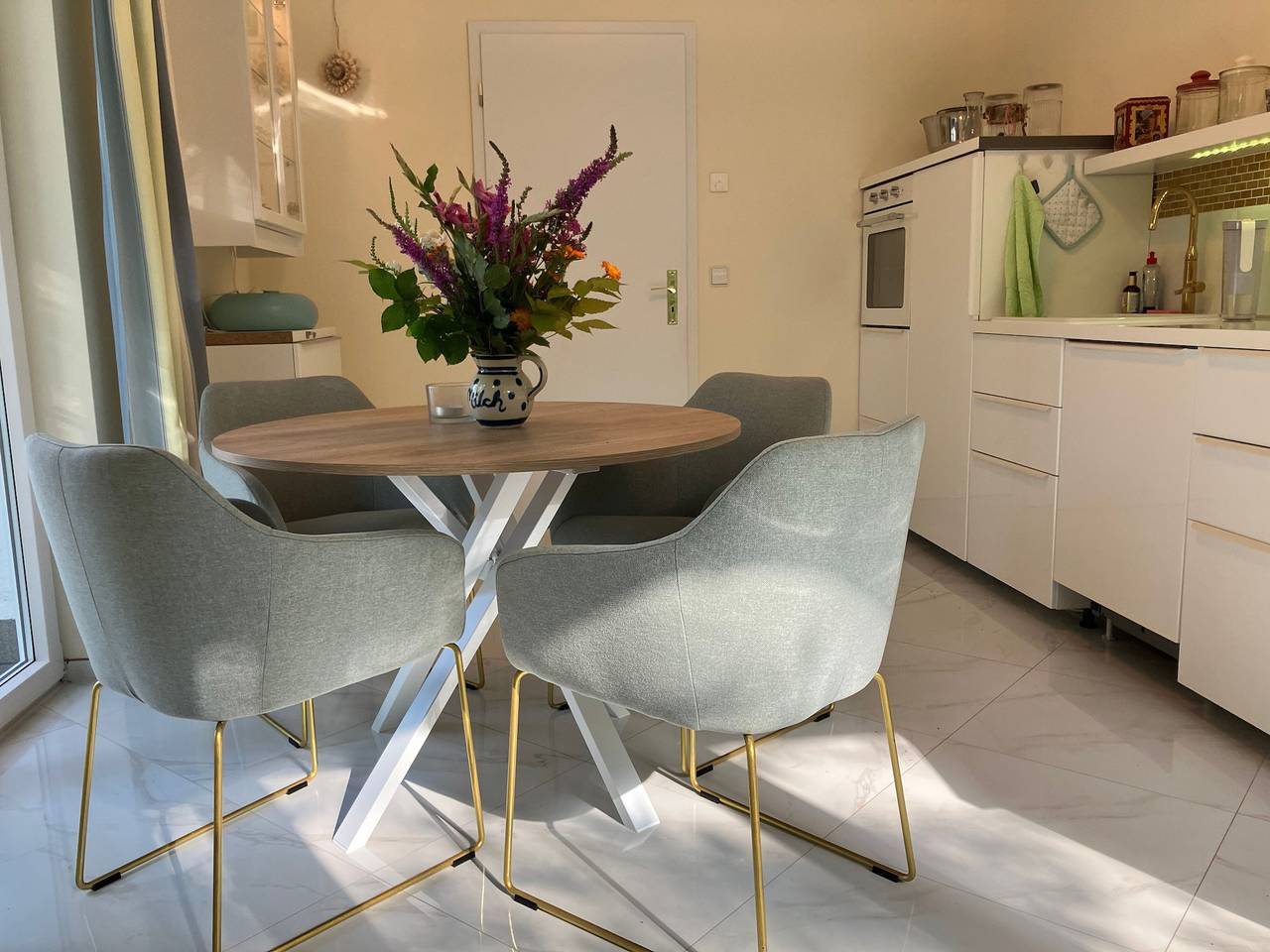 Ganze Wohnung, Apartment „Gemütliche Ferienwohnung im Grünen“ mit privater Terrasse und Wlan in Bernau bei Berlin, Naturpark Barnim
