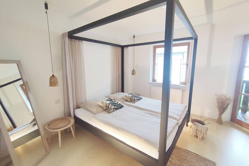 Ganze Wohnung, Ferienhaus mit Terrasse und Garten in Monheim, Bayerisch Schwaben