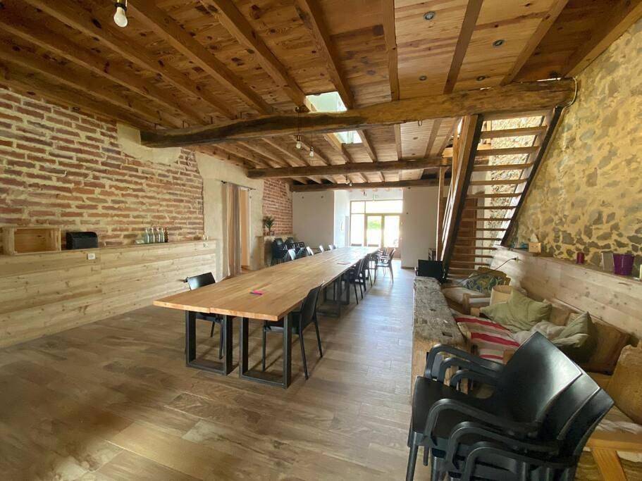 Appartement entier, Two-Bedroom Apartment in Saubrigues, Région de Dax