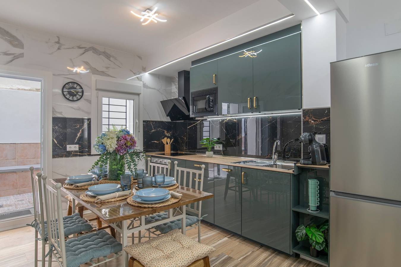 Apartamento 'Casa Parque Benavente' con terraza privada, Wi-Fi y aire acondicionado in Conil de la Frontera, Costa de la Luz