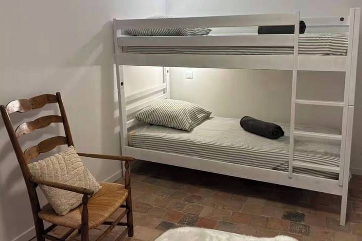 Apartamento entero, Lisael, Vacation Rental for 4 to 6 People Near Puy du Fou in Mauléon, Valle del Loira