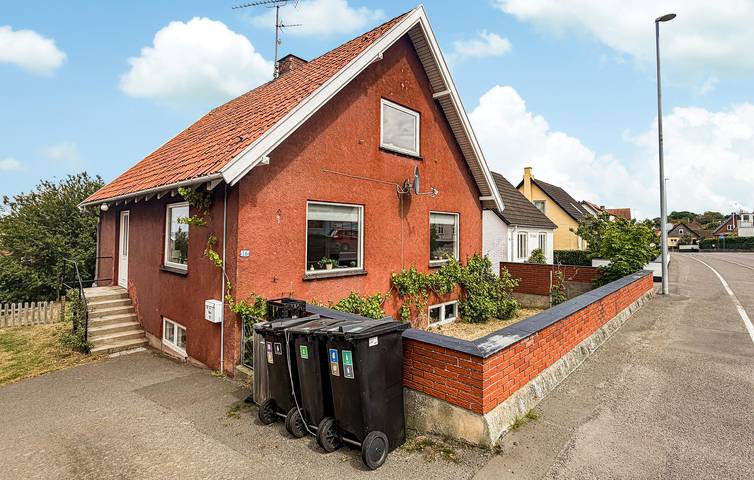 Ferienhaus für 8 Personen, mit Terrasse und Garten - 1