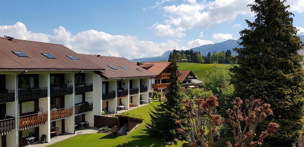 Ferienwohnung für 4 Personen, mit Garten und Balkon in Obermaiselstein