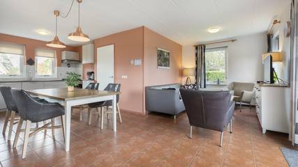 Bungalow voor 4 Personen in Tynaarlo, Drenthe, Afbeelding 2