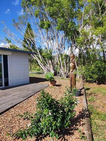 Chambre d’hôte pour 2 personnes, avec jardin ainsi que terrasse et vue En Nouvelle-Calédonie