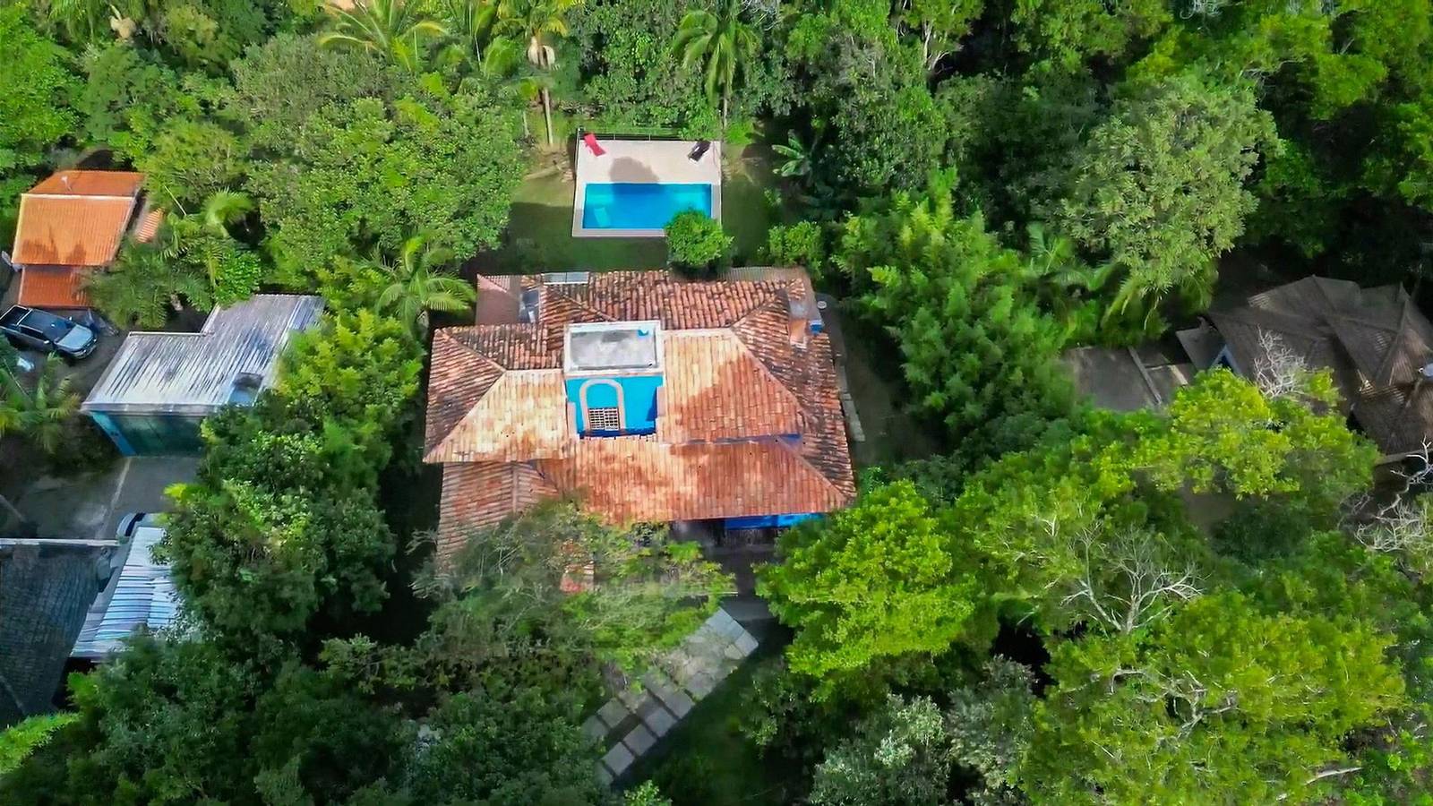 Spacious House with Large Pool and Barbecue Near São Paulo in Carapicuíba, San Paolo (stato)