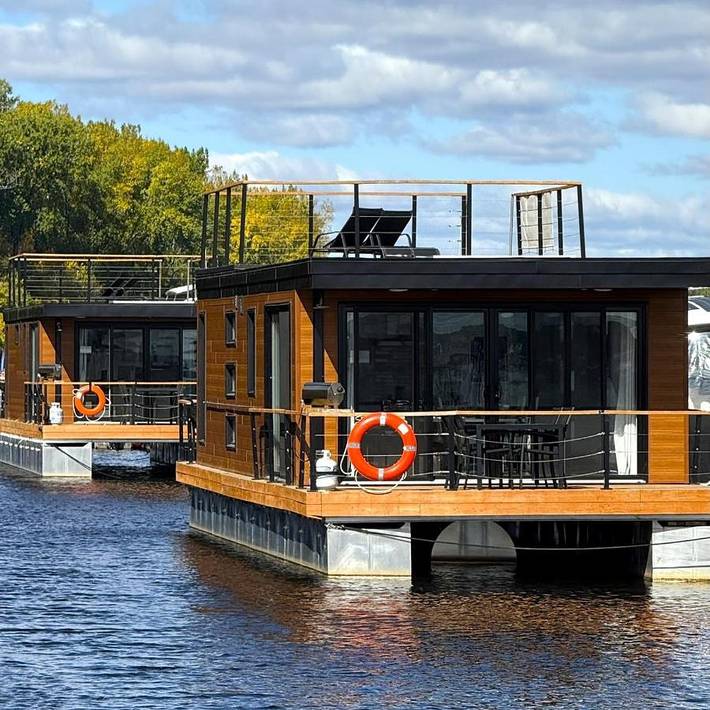 Bateau pour 4 personnes, avec vue et terrasse dans Trois-Rivières (Canada)