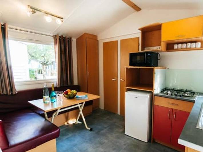 Wohnwagen für 4 Personen, mit Kinderpool in Spanien - 3