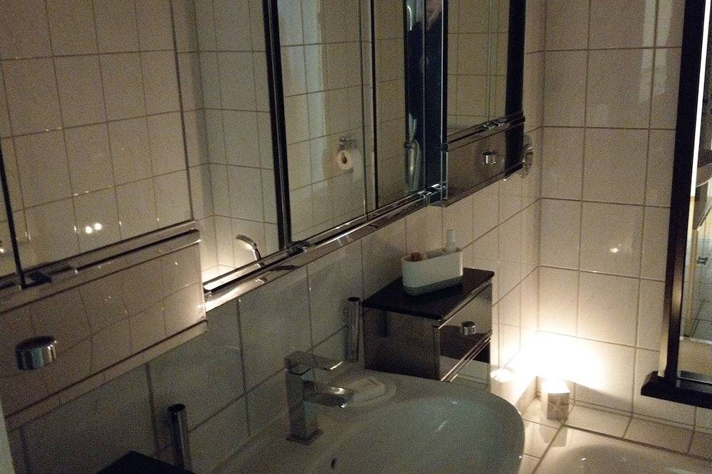 Ganze Wohnung, Ferienwohnung/App. für 4 Gäste mit 71m² in Hückeswagen in Hückeswagen, Oberbergischer Kreis