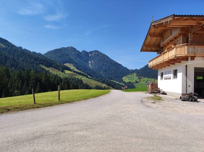 Hütte für 10 Personen, mit Balkon und Ausblick, kinderfreundlich in Wildschönau - 4