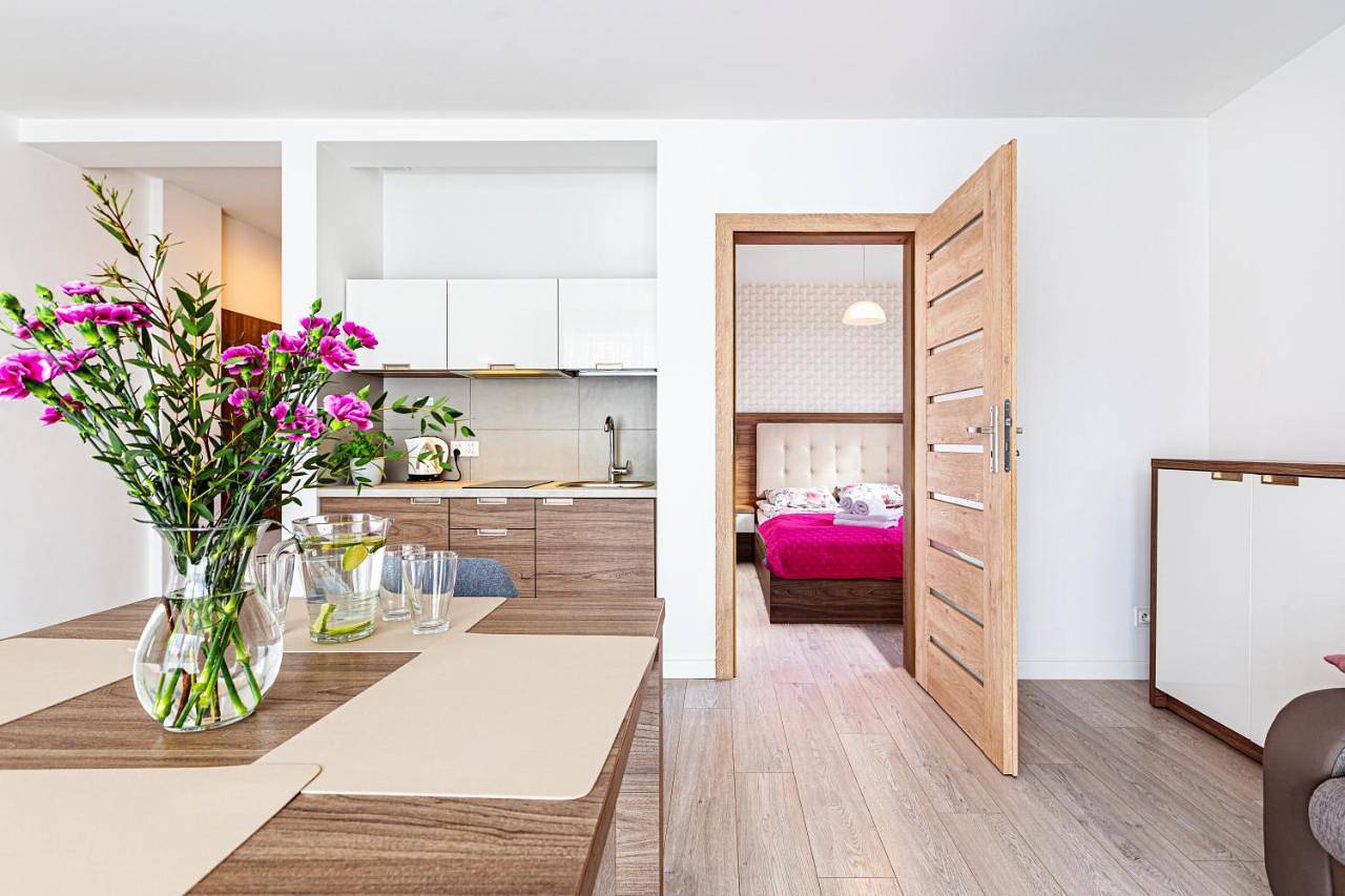 Entire apartment, Malta Apartamenty - 200m do Plaży - Komfort i Wygoda dla Całej Rodziny in Karwia, Polish Baltic Sea