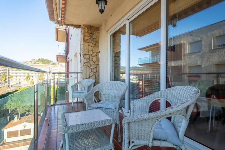 Ferienwohnung für 4 Personen, mit Balkon und Pool sowie Ausblick in Santa Susanna - 4